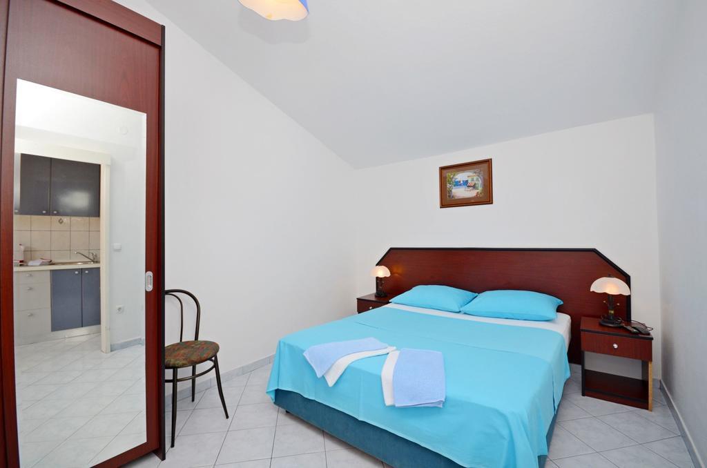 Apartments Hrgovic Rogoznica  Kültér fotó