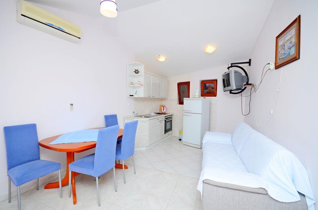 Apartments Hrgovic Rogoznica  Kültér fotó